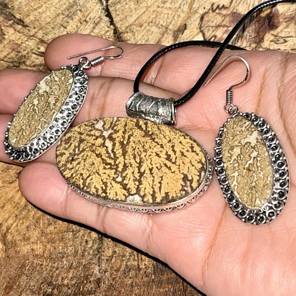 Manganese German Dendrite Pendant & Earrings Set - Picture 2 of 6